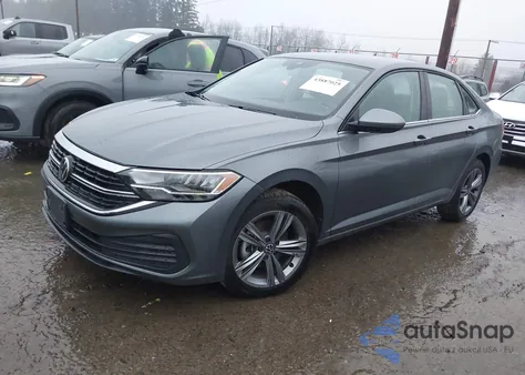 2024 Volkswagen Jetta 1.5T Se from USA, damaged, VIN 3VWEM7BU7RM049254